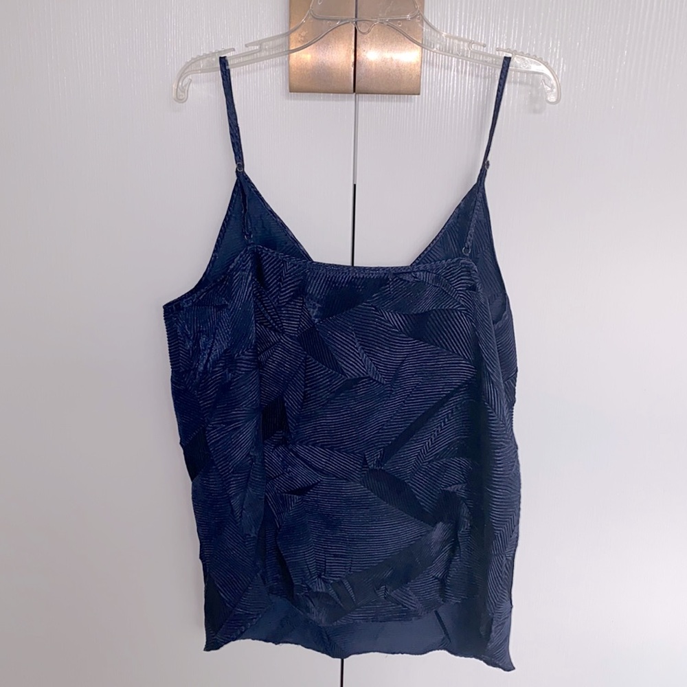 Navy Textured Tank - Picture 5 of 6